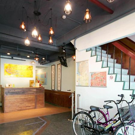 DongNing Atlas Hotel Tainan Exterior foto
