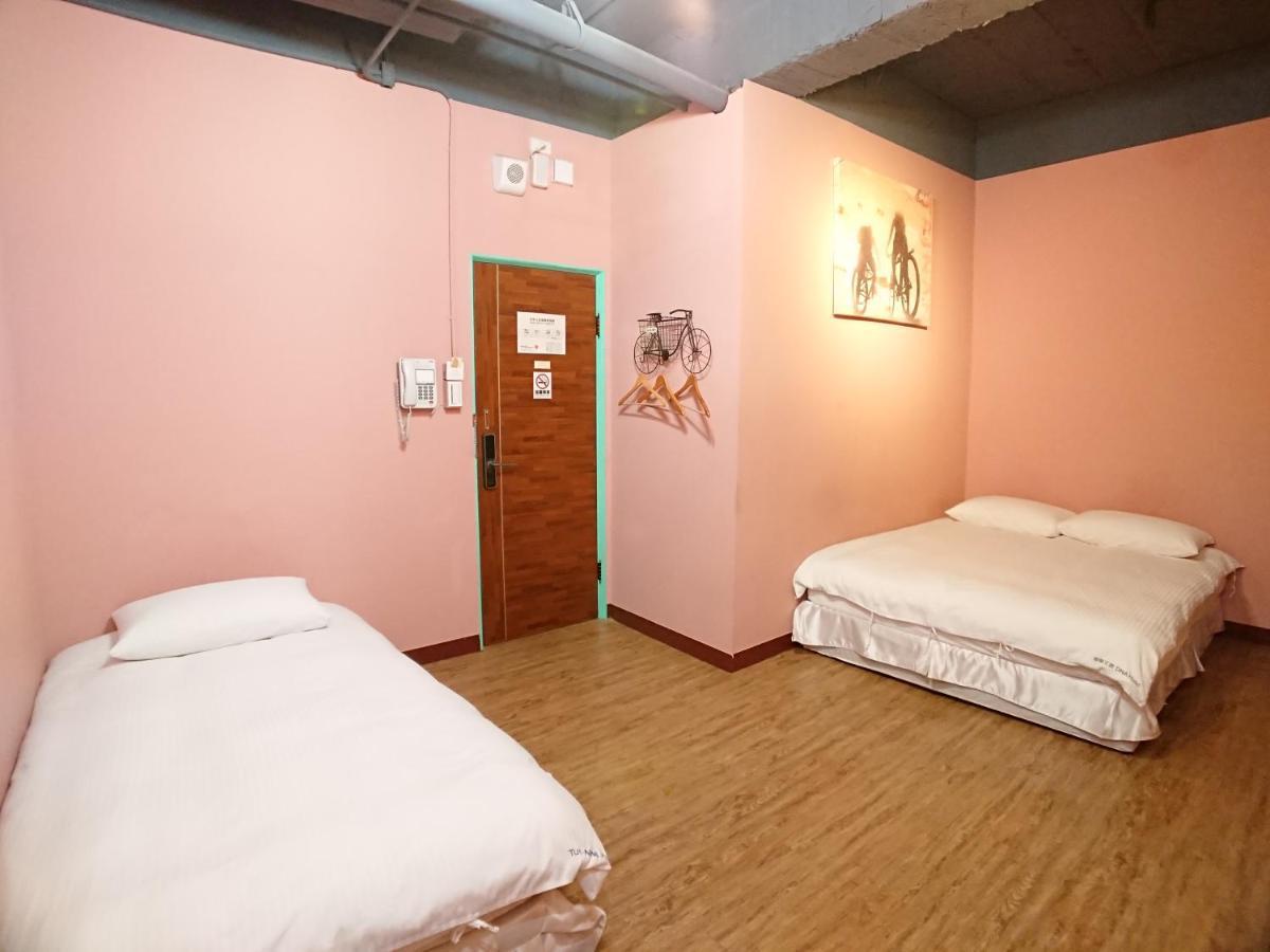 DongNing Atlas Hotel Tainan Exterior foto